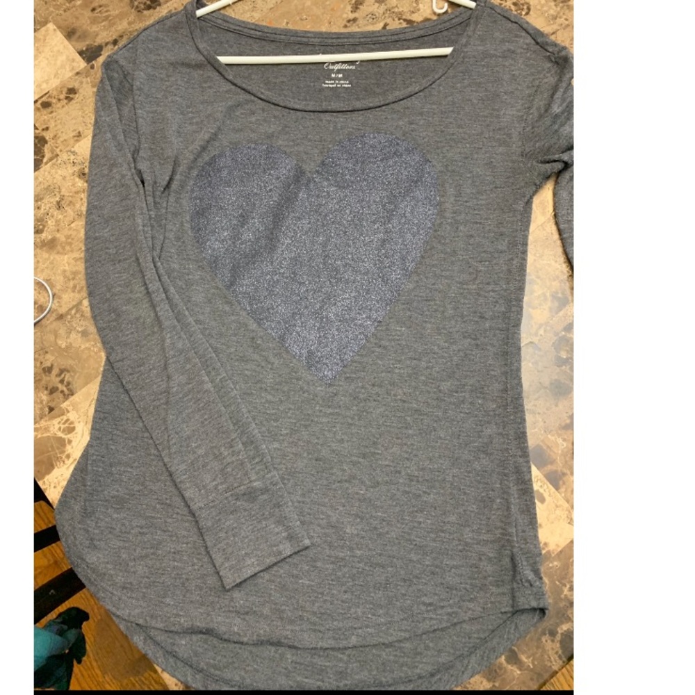 AE quarter sleeve shirt